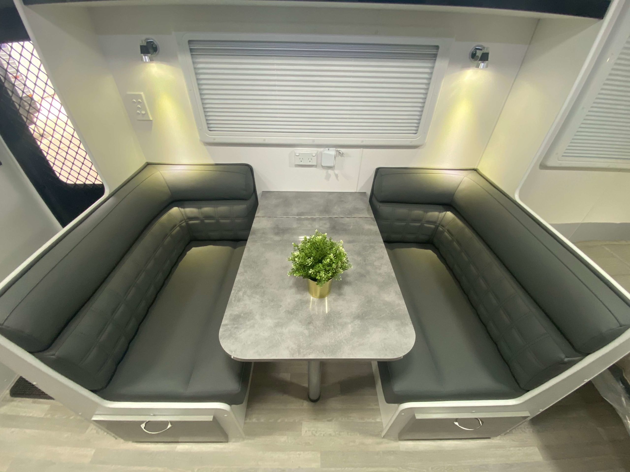 Viscount V2 Premium Plus Caravan Explorer Caravan Sales Adelaide