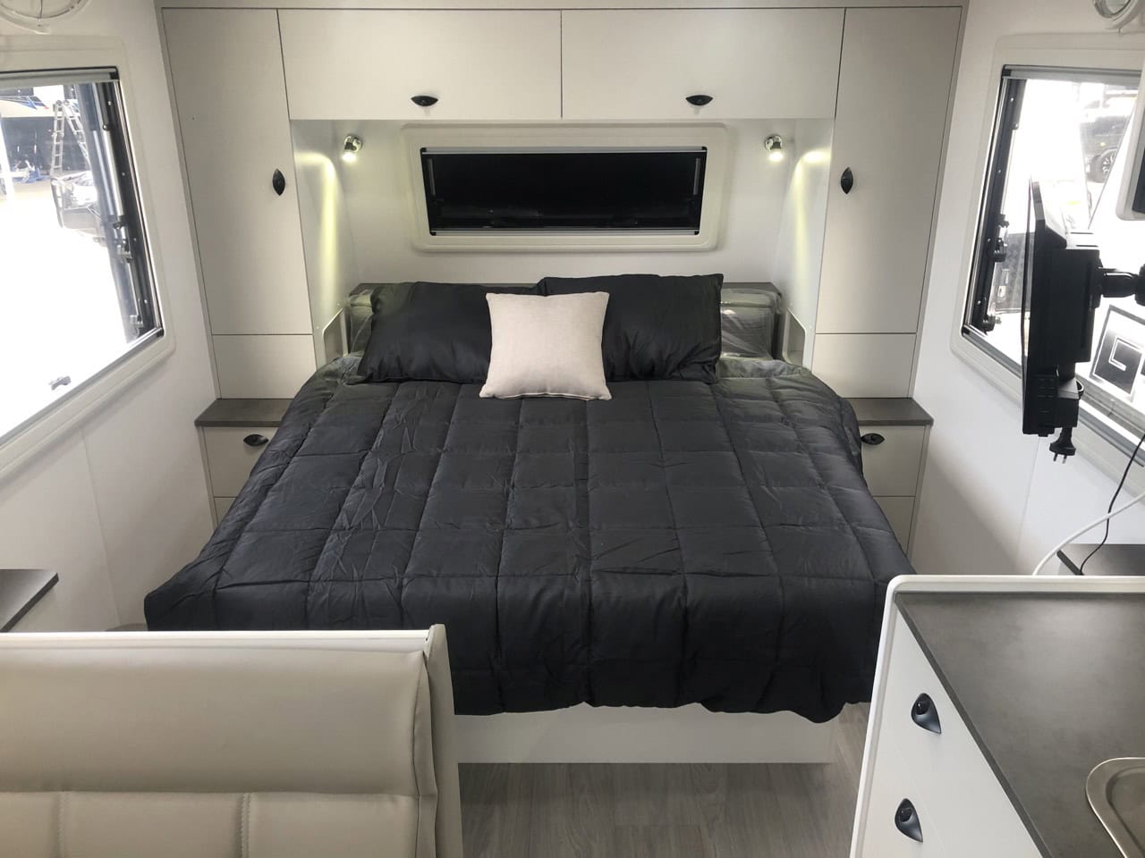 2023 Franklin Razor 200 Caravan Explorer Caravan Sales Adelaide
